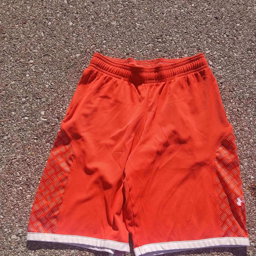 Under Armour Shorts Mens Medium Orange Basketball Mesh Elastic Waist Athletic